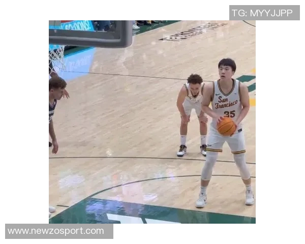 旧金山大学首战迎战犹他州大学王俊杰首发赵维伦替补出场 旧金山大学首战迎战犹他州大学王俊杰首发赵维伦替补出场